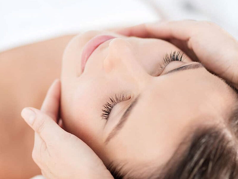 j-watson-studio-cosmetique-permanente-et-esthetique Massage - Soin du visage